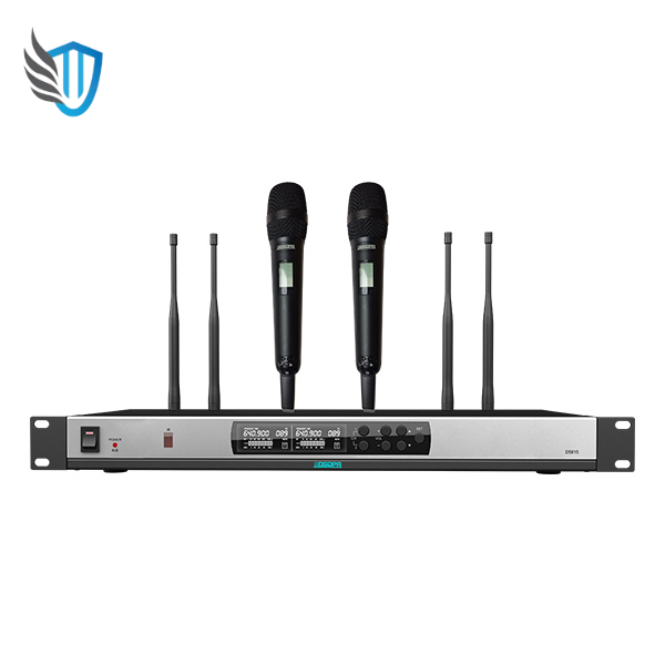 True Diversity UHF Wireless Microphone System (2 Handheld Mics)