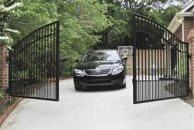 swing gate